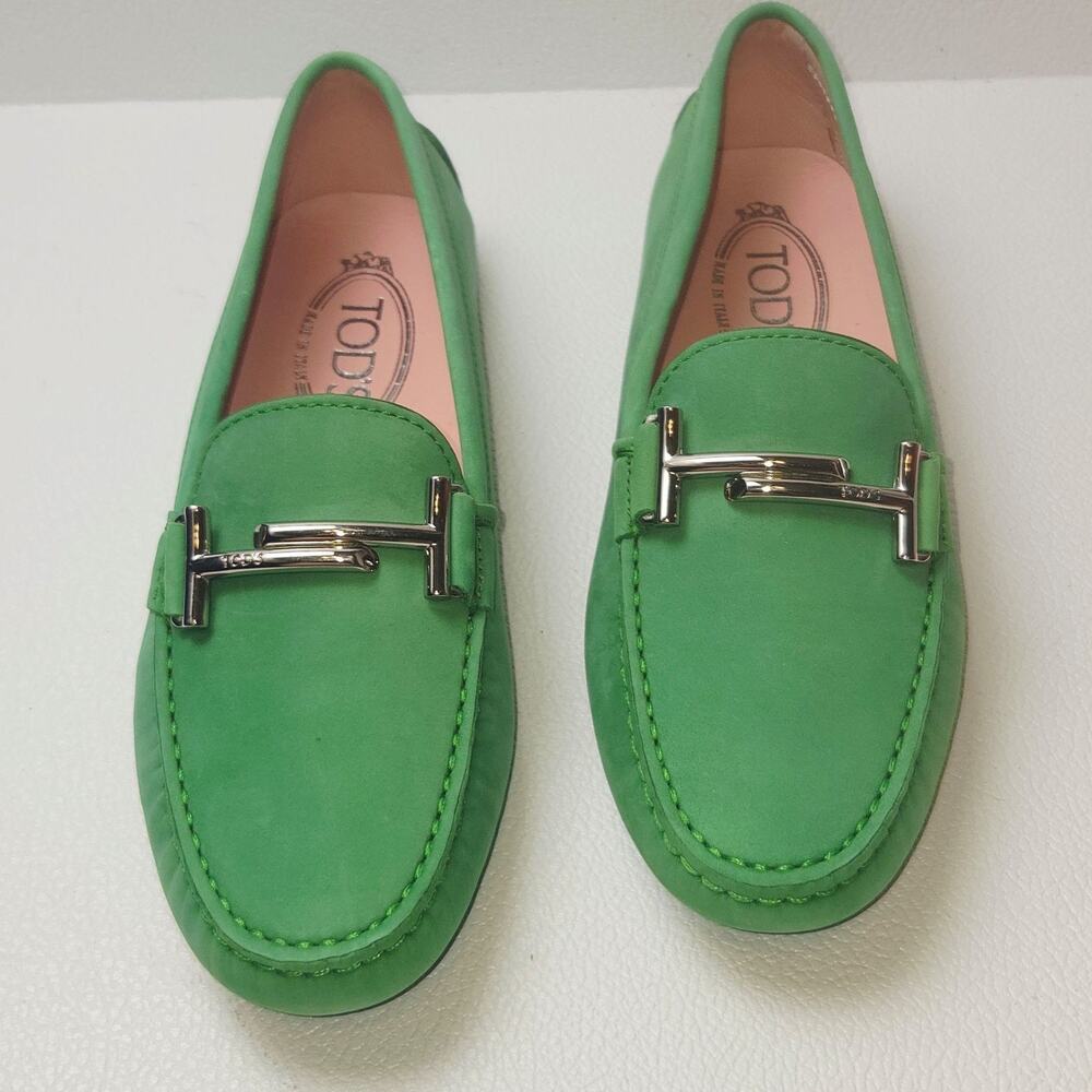 Tod's Loafers Womens 7 Green Suede Double T Gommino Driver Flats Italy